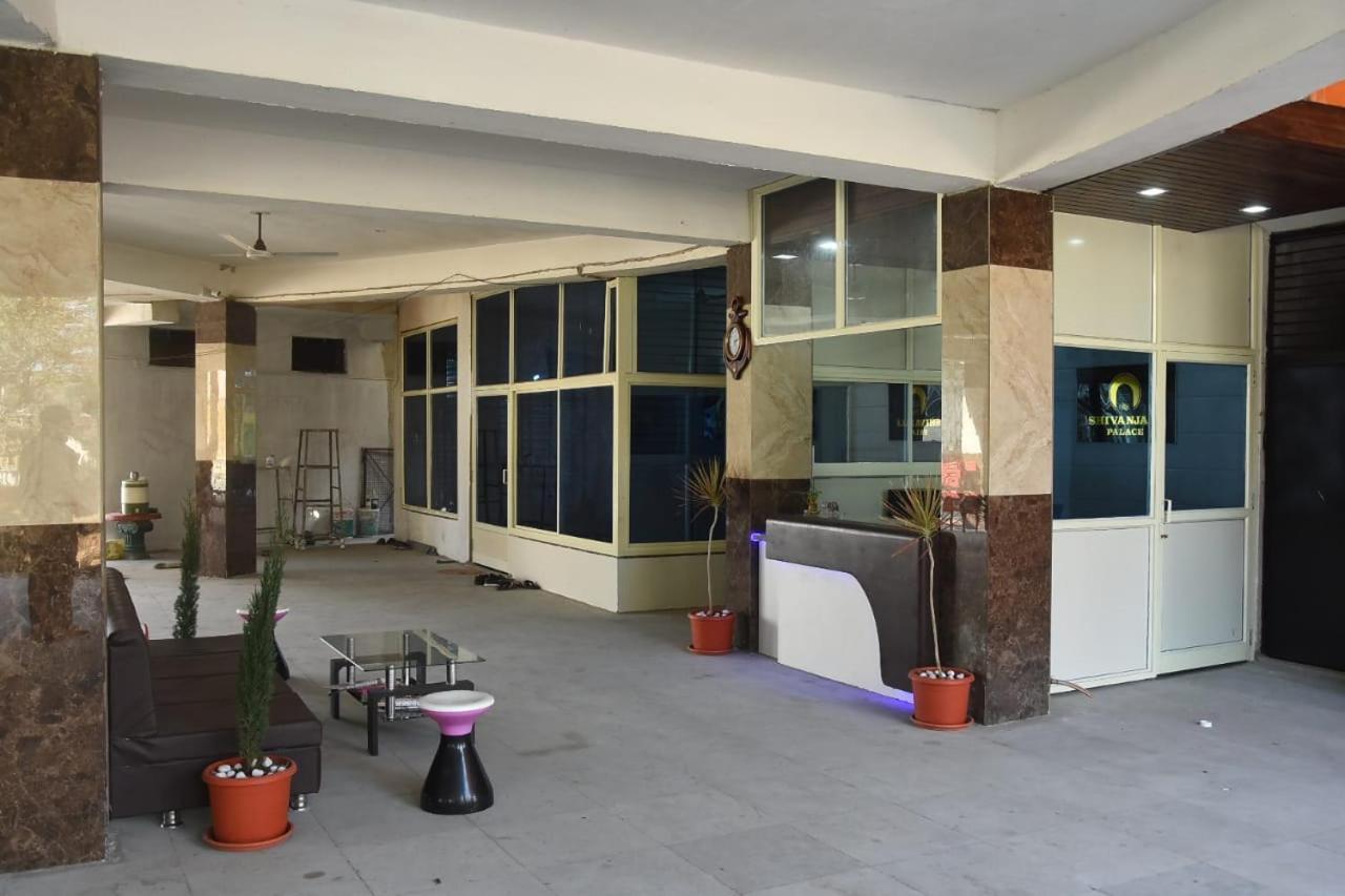 Hotel Shivanjali Palace Ujjain Eksteriør bilde