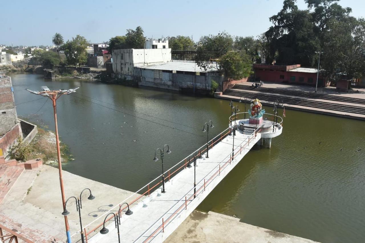 Hotel Shivanjali Palace Ujjain Eksteriør bilde